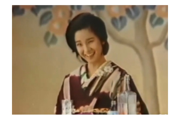 色気がヤバい！タコハイのCM女優は田中みな実！昔は田中裕子で色っぽさ炸裂！ | ハンナのつぶやきブログ